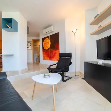 Horizonte-9 By Interhome Calp